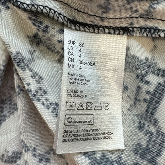 H&M Snake Print Maxi Women’s Skirt (Size 4) - Picture 8 of 8